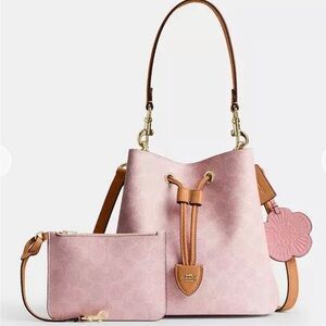 Coach Powder Pink Rowan Bucket🌸